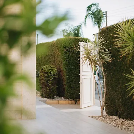 Hyperion Boutique Villa *