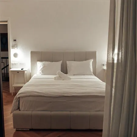 Hyperion Boutique Voroklini