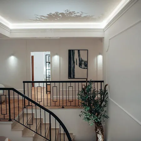 Hyperion Boutique Villa