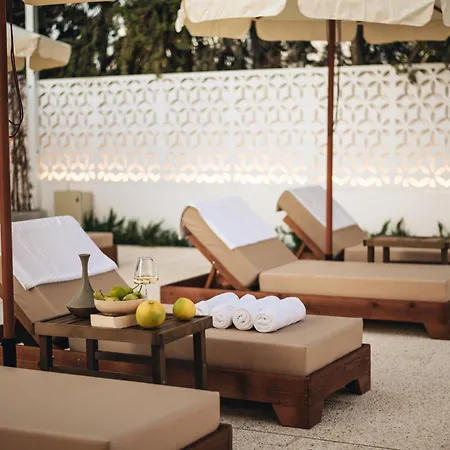 Hyperion Boutique Вороклини