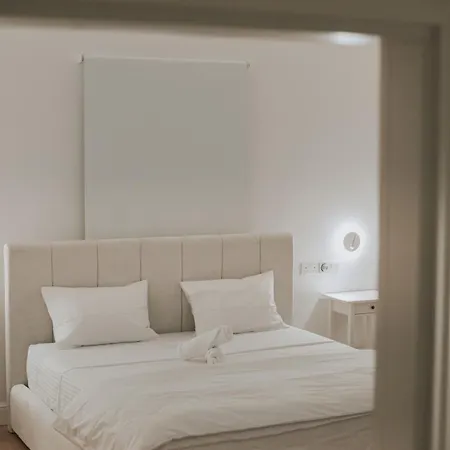 Villa Hyperion Boutique *