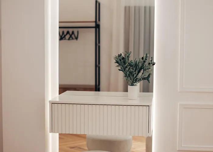 Hyperion Boutique Villa *