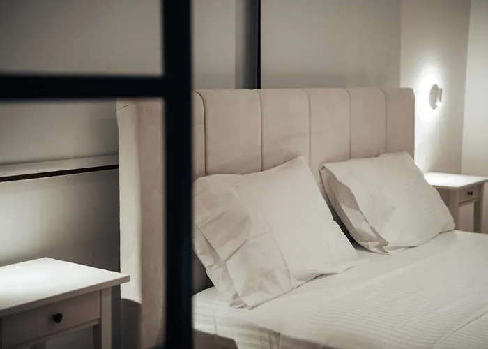 Willa Hyperion Boutique Oroklini