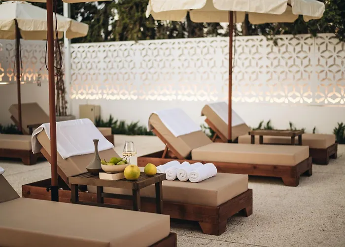 Hyperion Boutique Oroklini