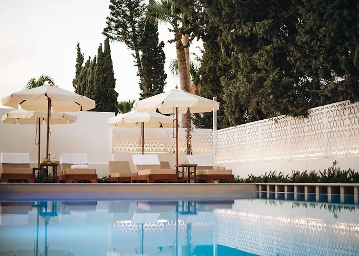 Willa Hyperion Boutique Oroklini