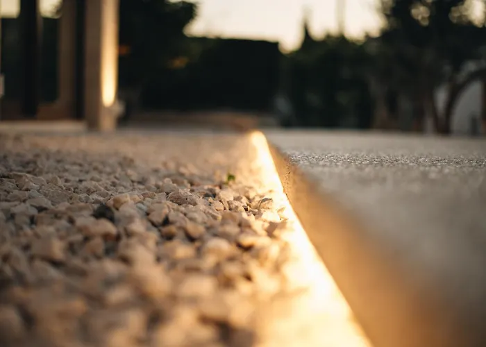 Hyperion Boutique Willa Oroklini