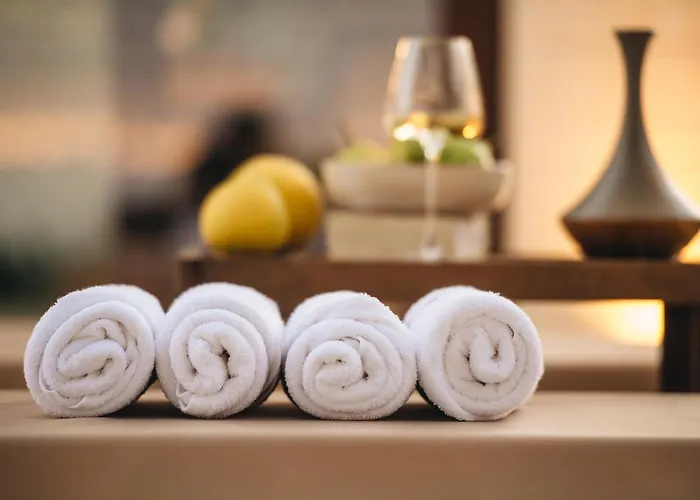 Hyperion Boutique Willa *